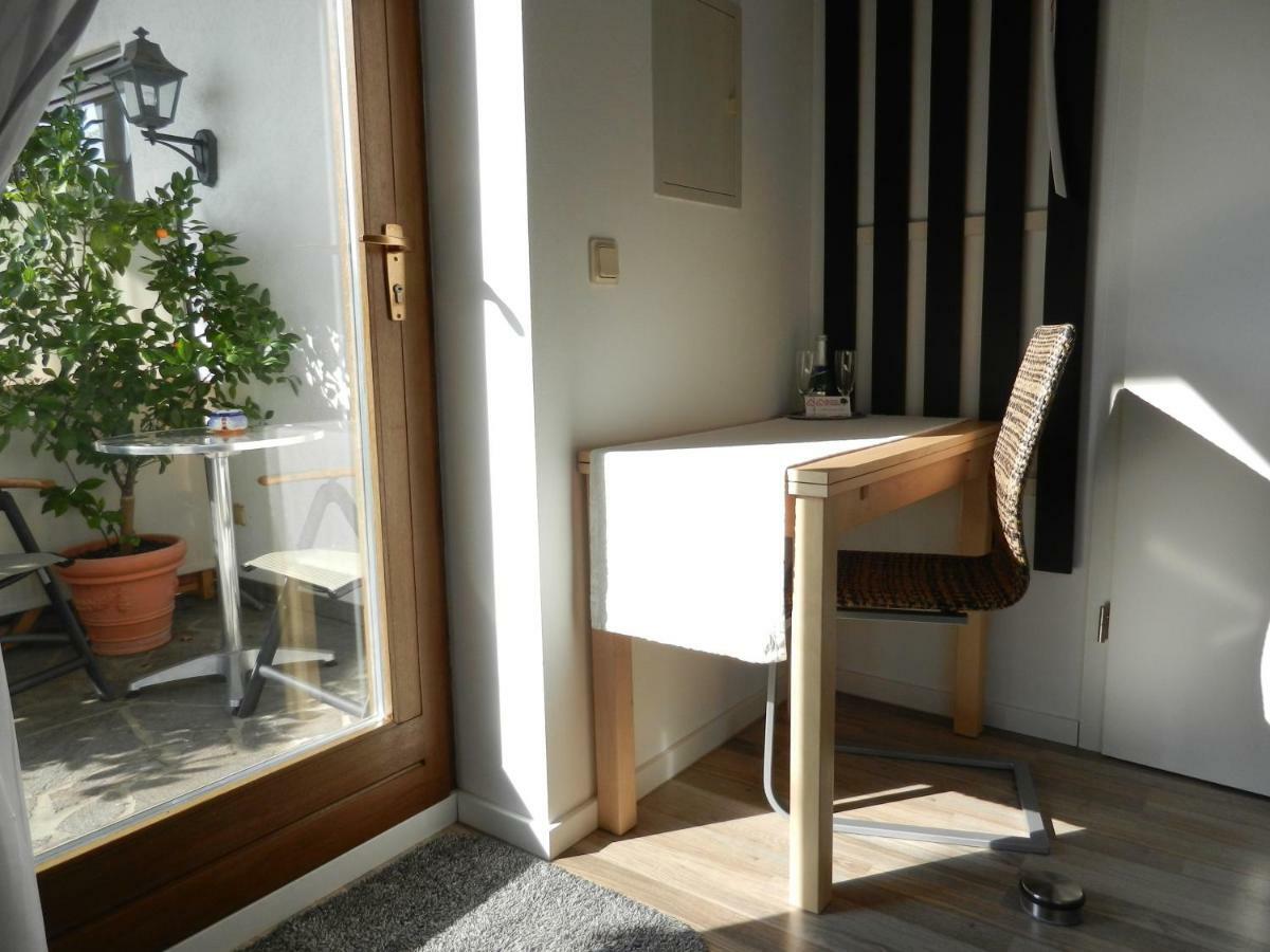 Apartment Am Stadtpark 노이막트인더오버팔츠 외부 사진