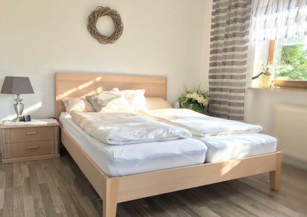 Apartment Am Stadtpark 노이막트인더오버팔츠 외부 사진